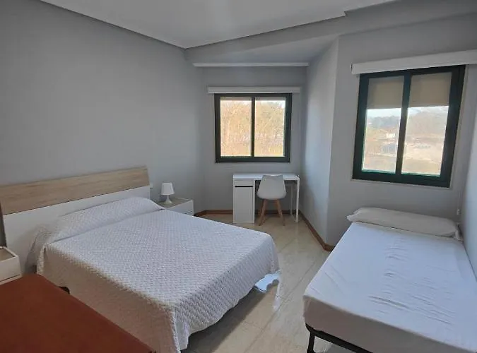 Samil Primera Linea De Playa 2f Vigo